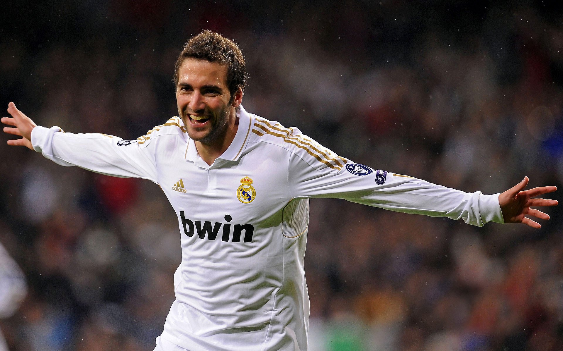 校园地图定向赛 新生在比赛中熟悉校园角落